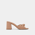 Emily Heel Nude