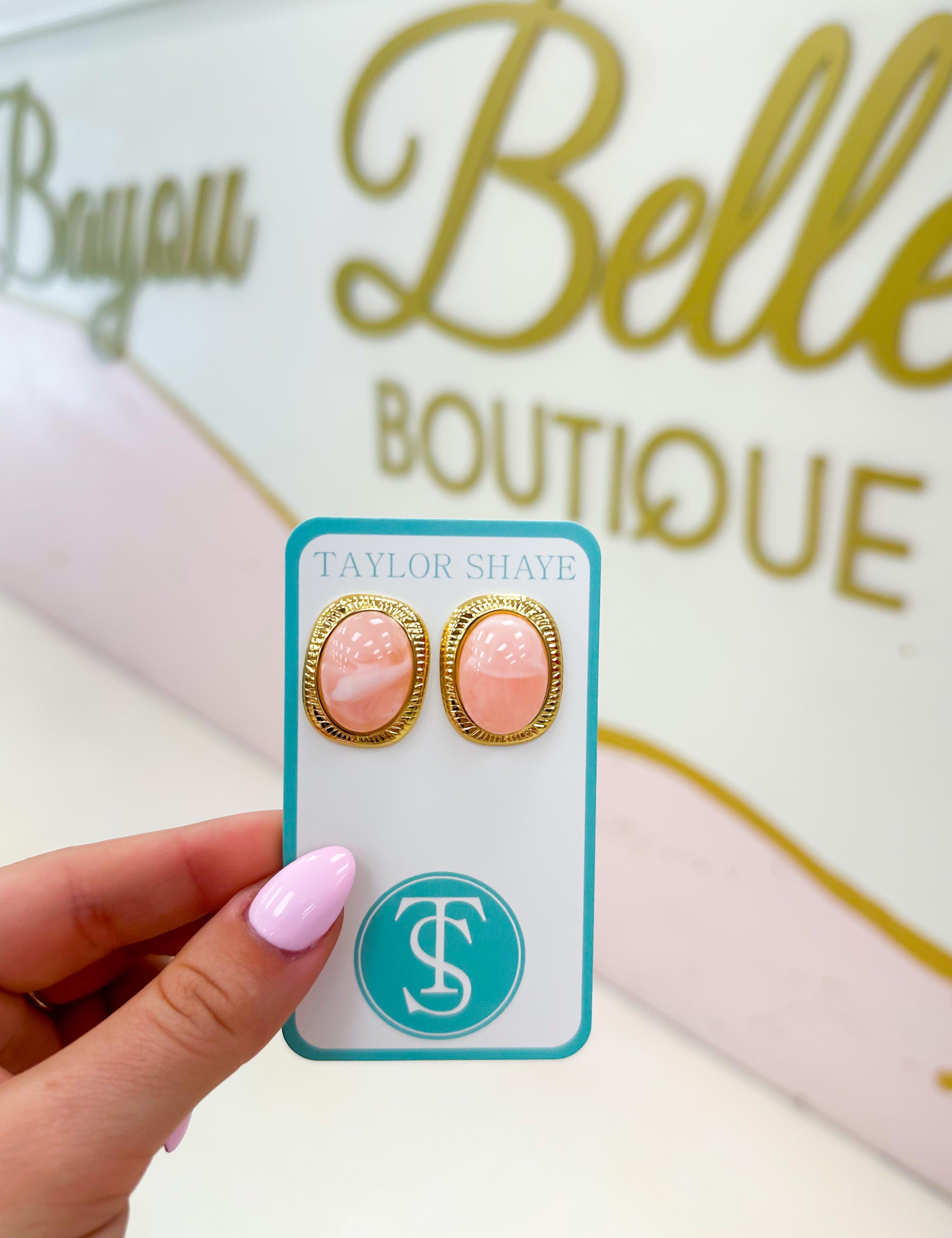 Olive Earrings - Pink