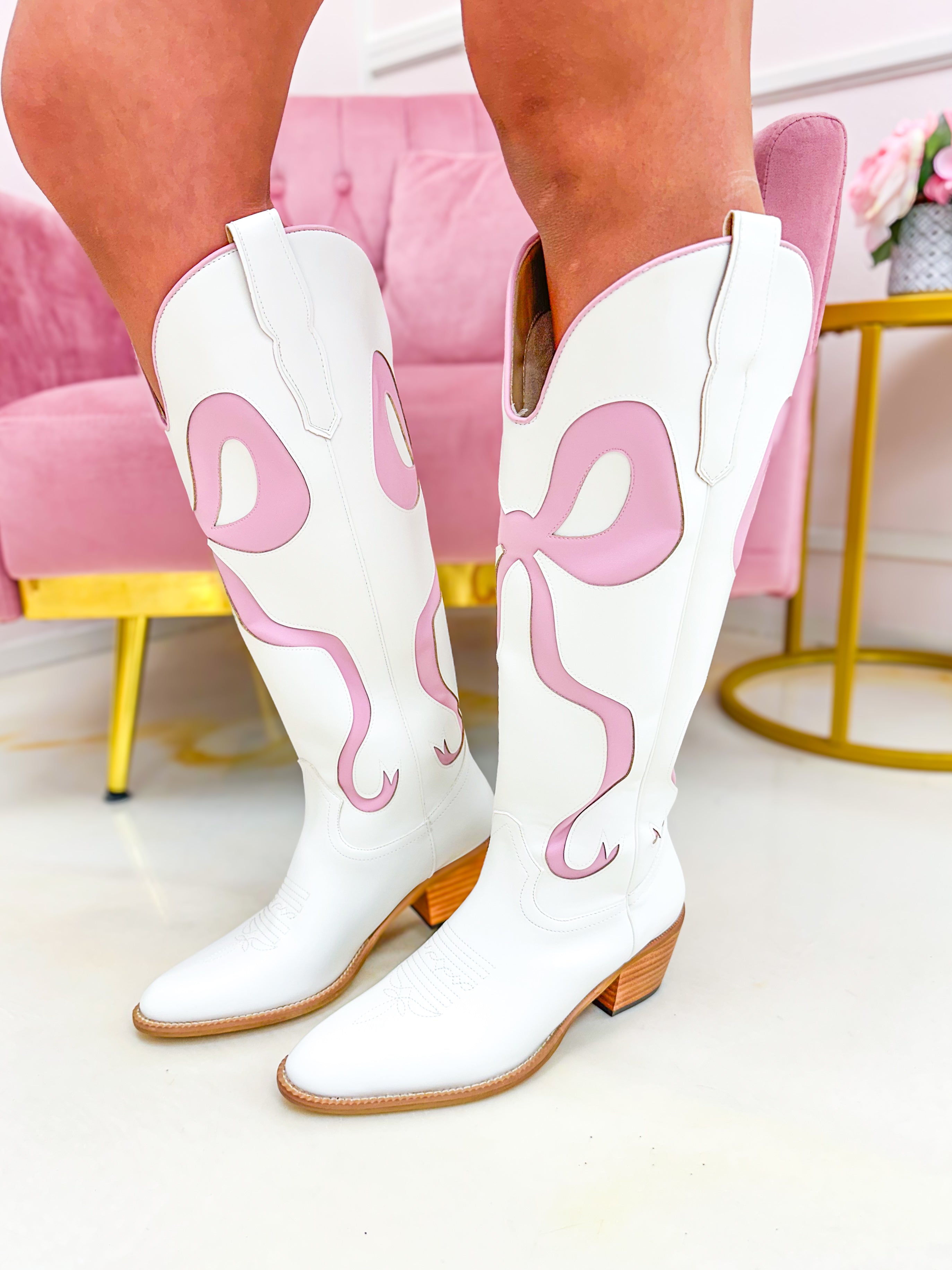 Ruby Bow Boots Pink