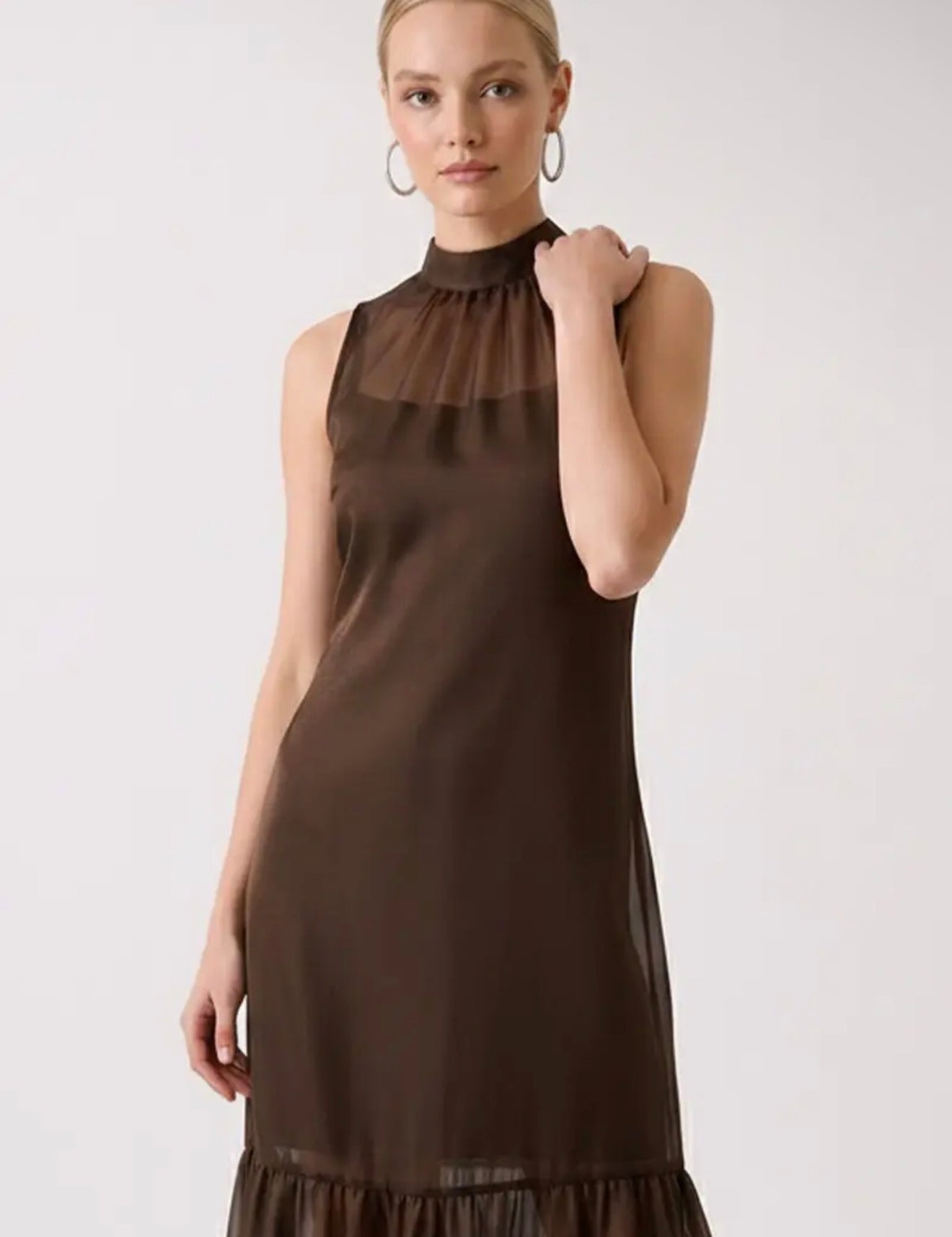 Social Romance Maxi Dress - Brown