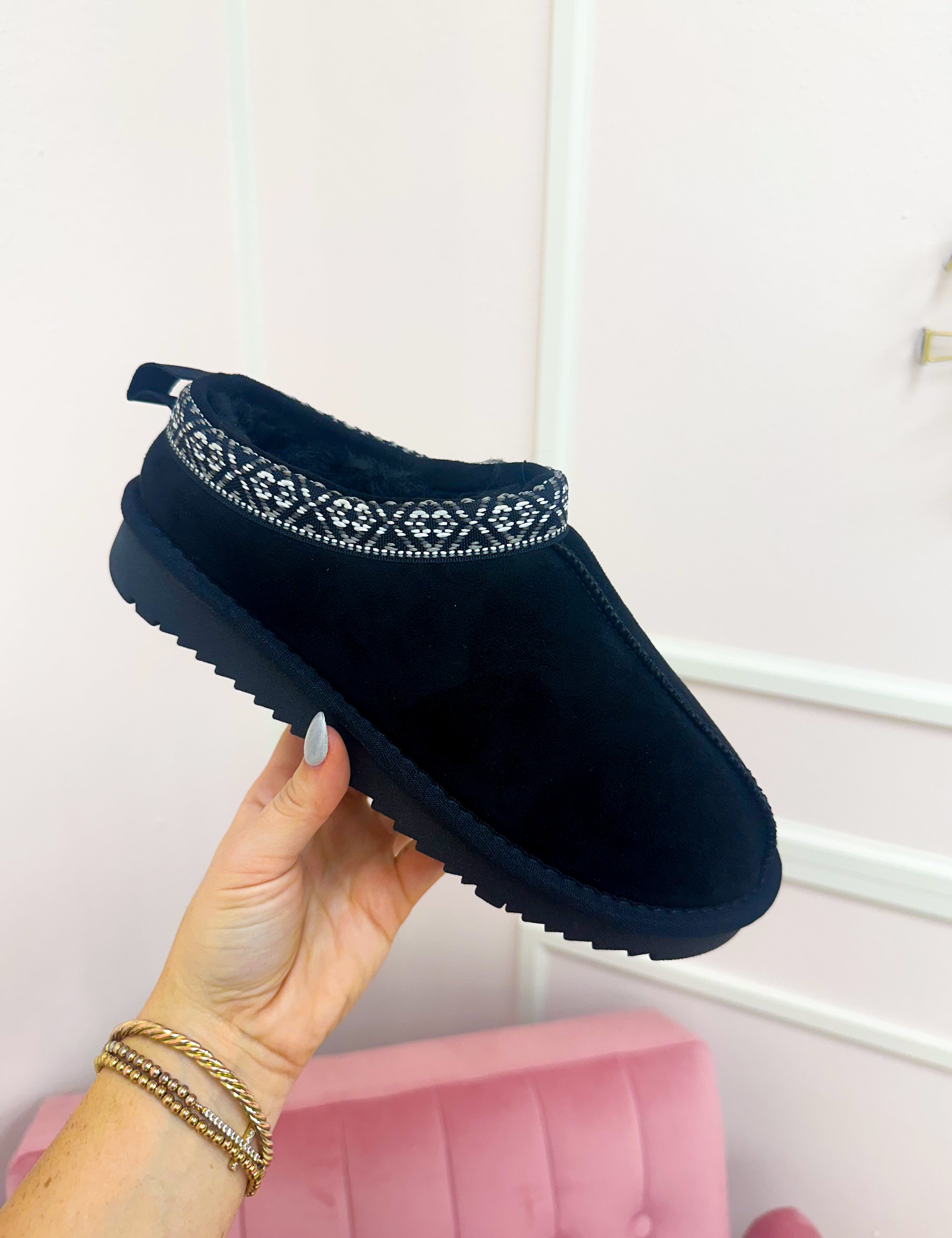 DOORBUSTER Slipper Black