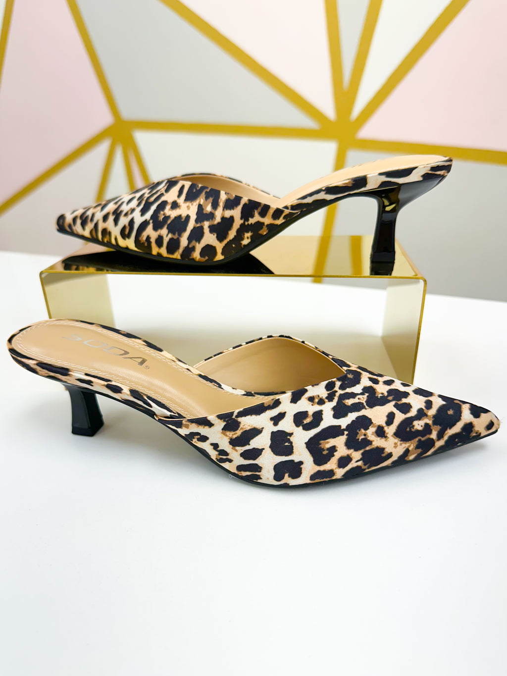 Javana Leopard Heel ￼
