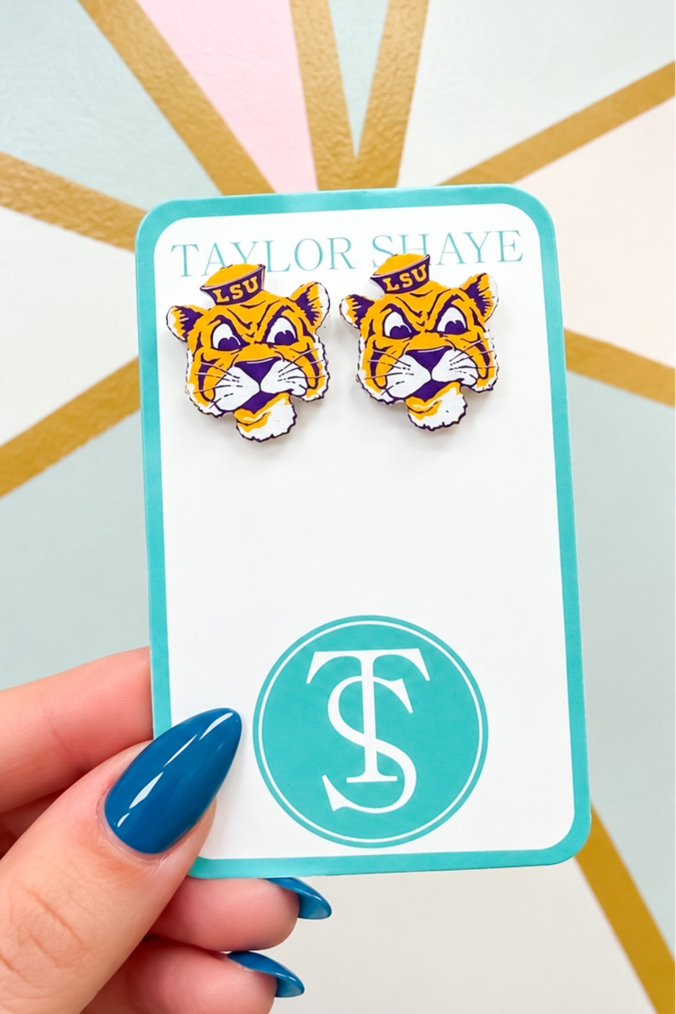 Vintage Tiger Stud