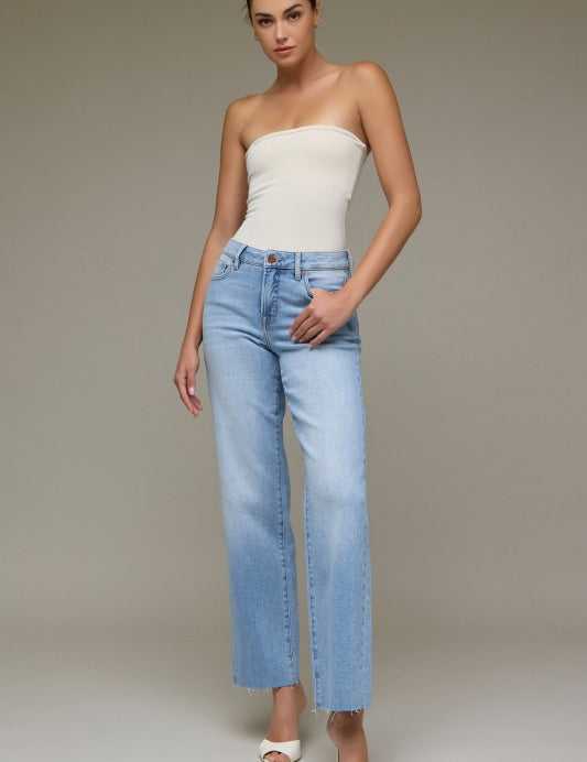 Ella Mid-Rise Classic Straight Jeans - Medium Light Wash