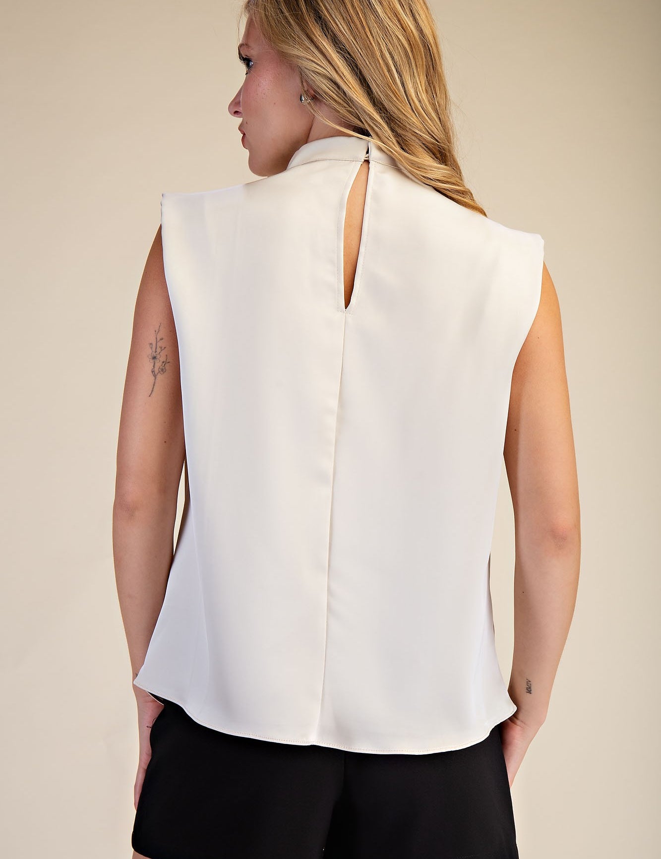 Glamorous Poise Top Beige