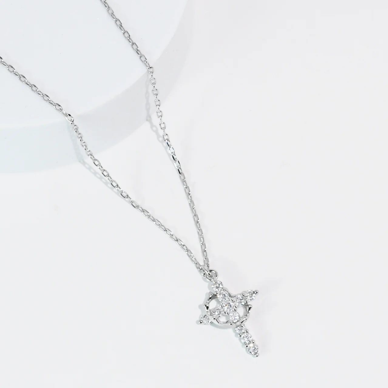 Royal Faith Cross Necklace - Silver