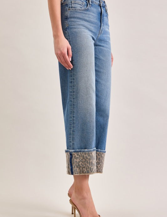 Logan Basic Dad Jean - Medium