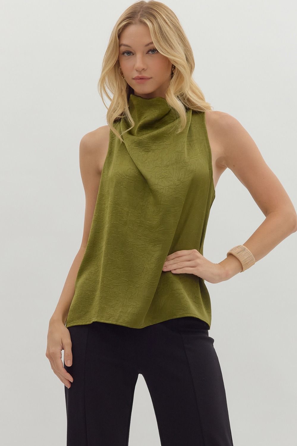 Poise Top Olive