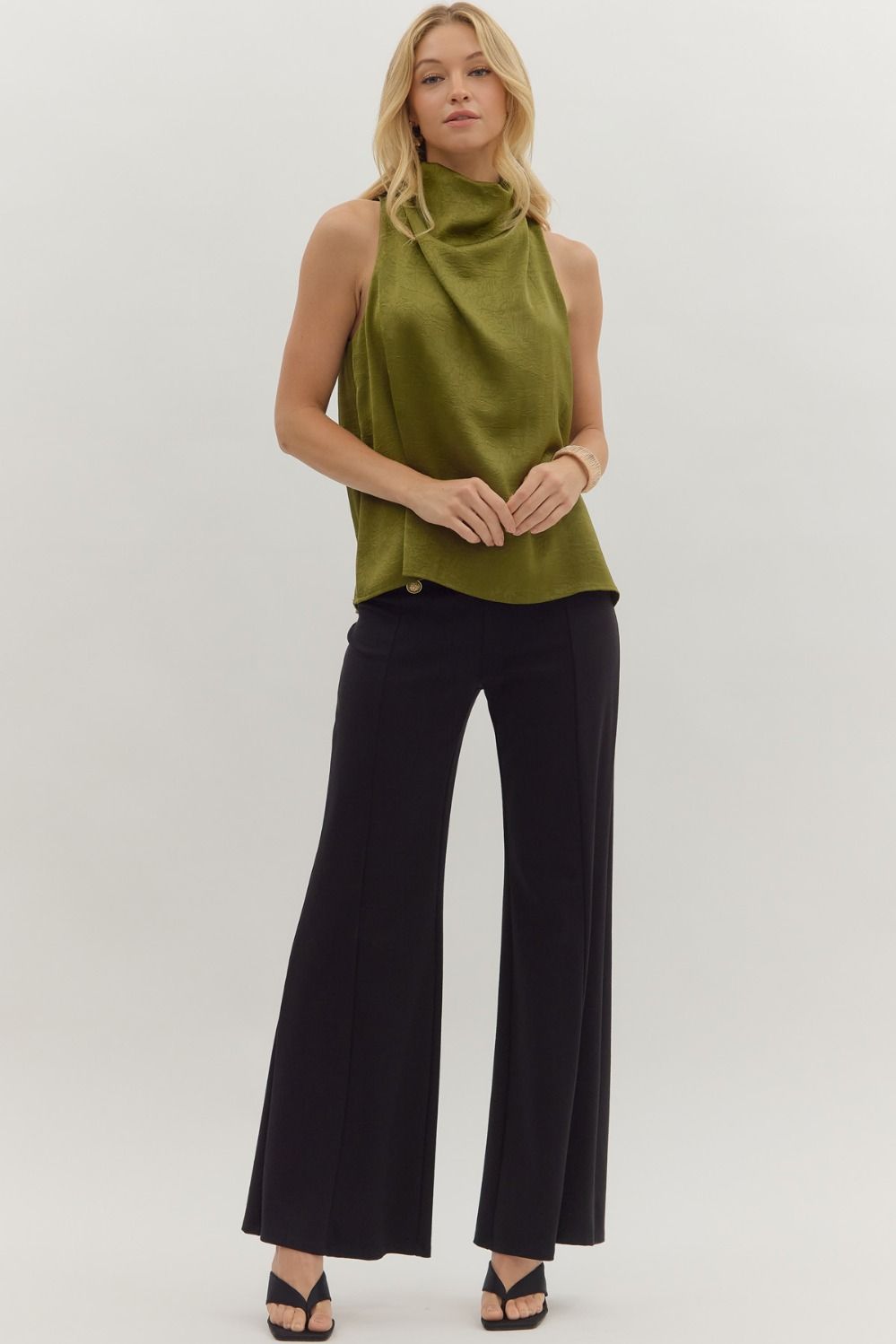Poise Top Olive
