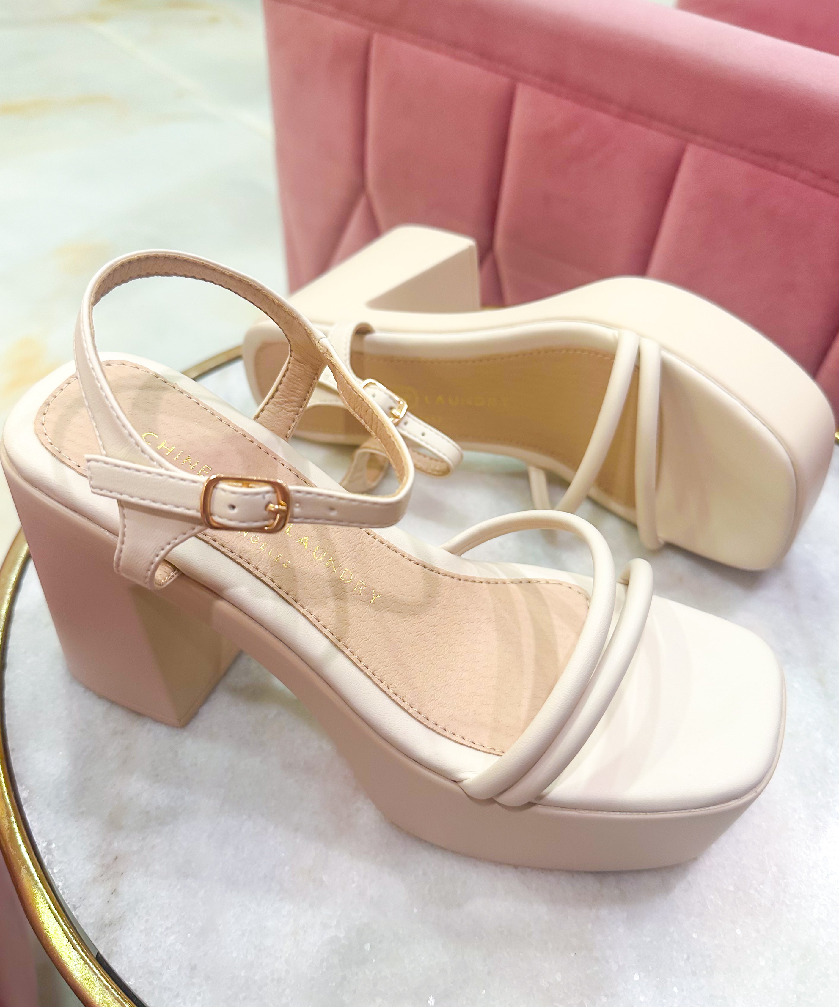Avianna Platform Sandal