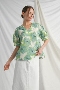 Ladylike Luau Top