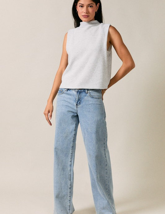 Minimal Moment Top