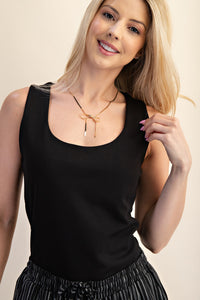 Statement Piece Top Black