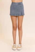 Concrete Confidence Skort Medium Wash