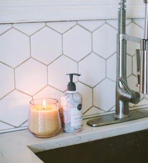Liquid hand soap